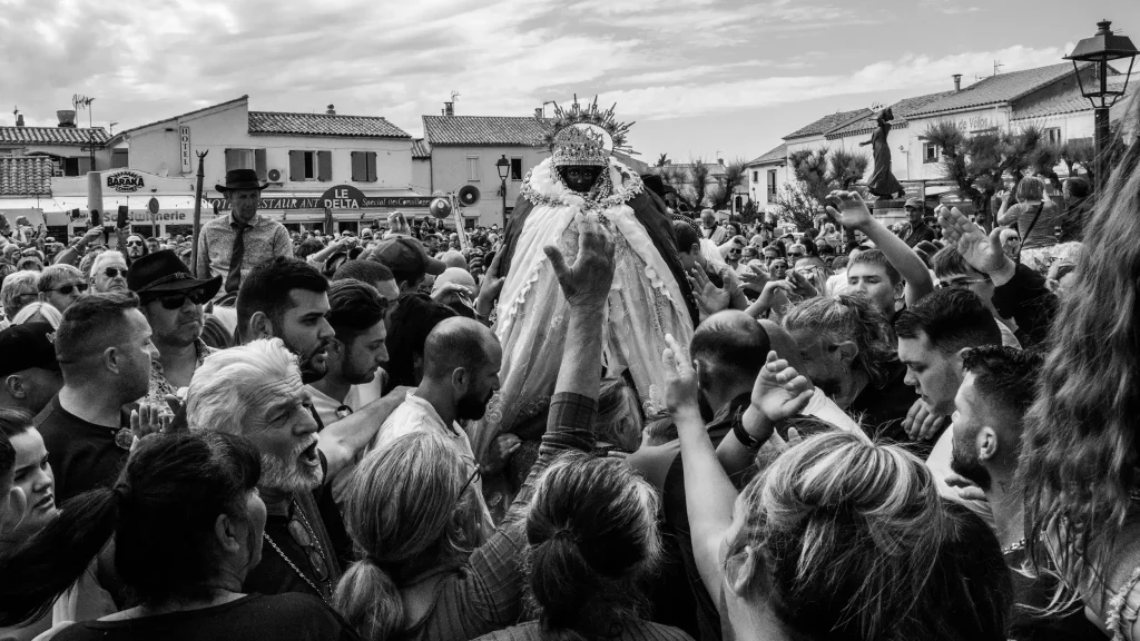 La statua in processione